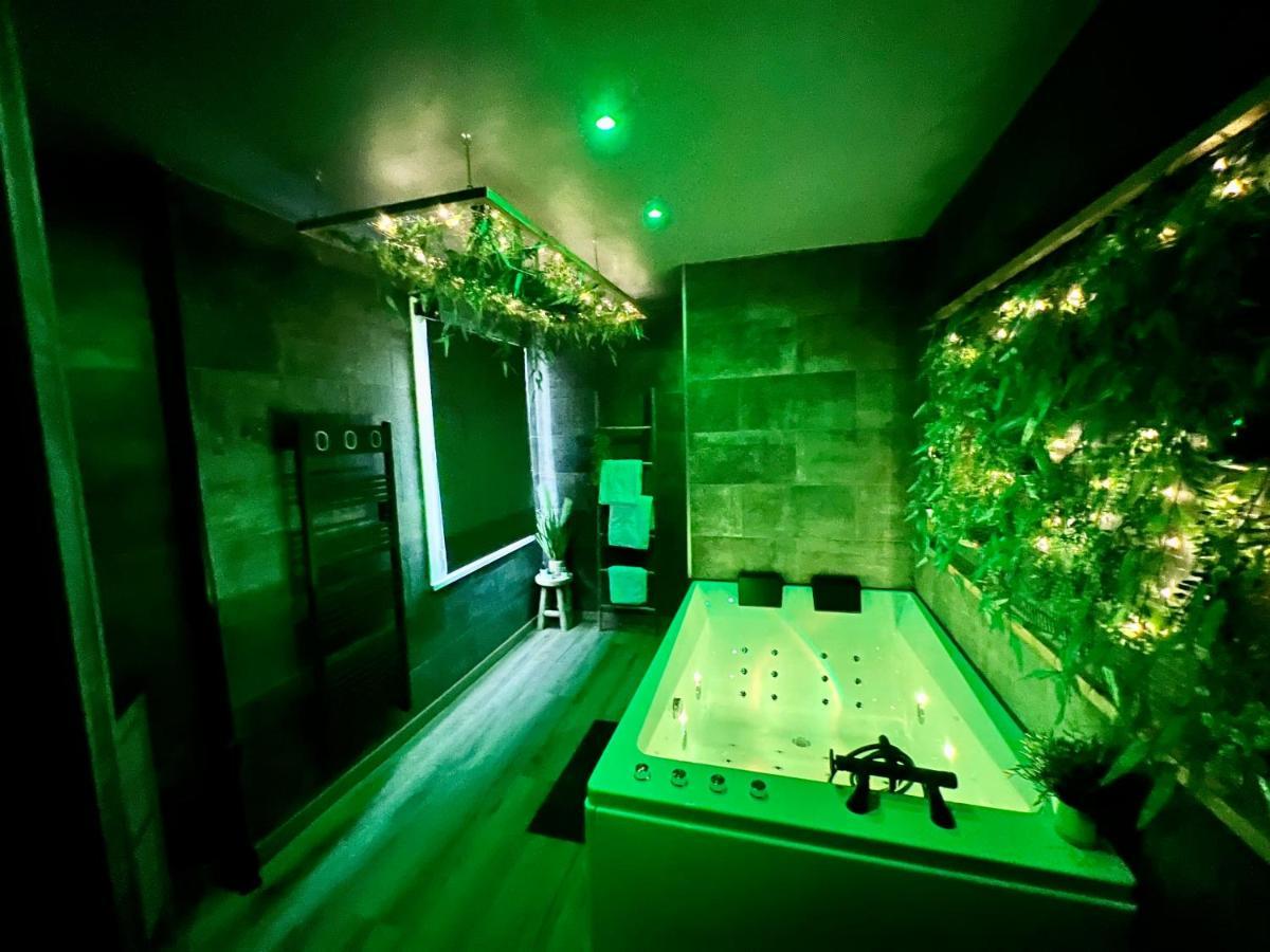 L'Escape Apartment Calais Ngoại thất bức ảnh